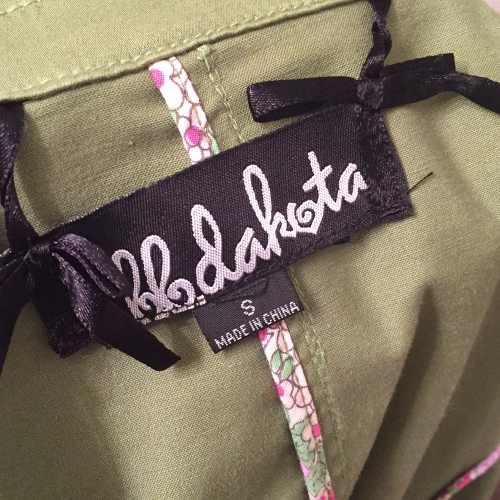 BB Dakota💚 spring green coat - Picture 4 of 4